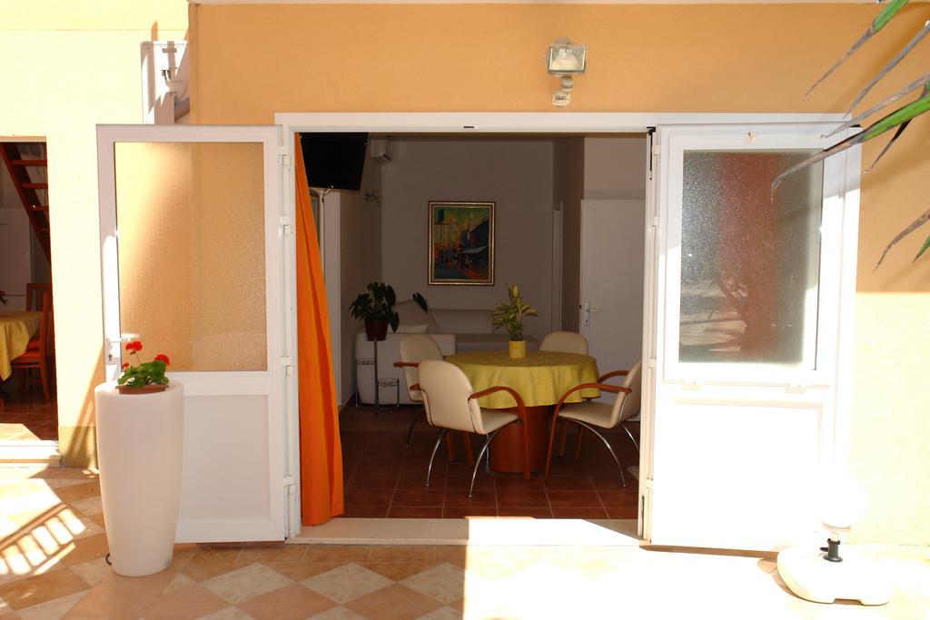Apartments Iva Orebić Oda fotoğraf