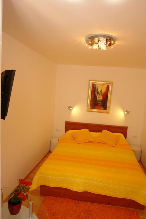 Apartments Iva Orebić Oda fotoğraf